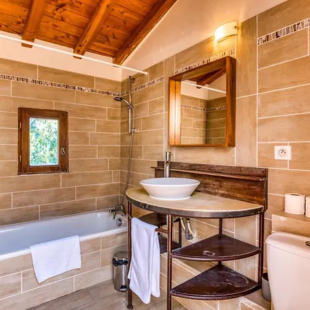 Mas Grand Bosc La Tour Tatil Evi Notre-Dame-de-Londres