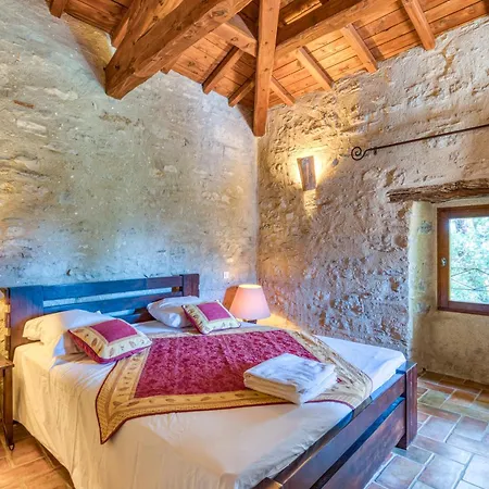 Tatil Evi Mas Grand Bosc La Tour